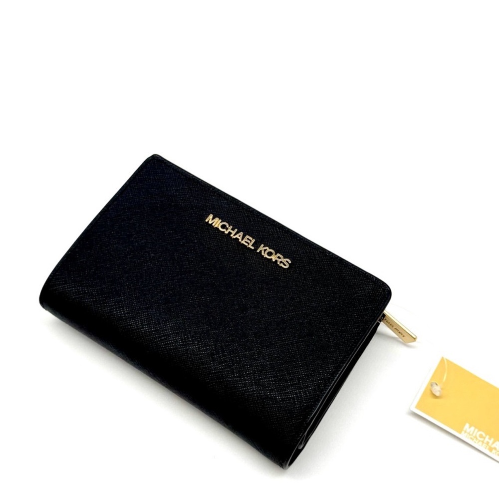 Michael Kors Medium Jet Set Travel Zip Chain Bifold Wallet - Brown Signature - Picture 6 of 9